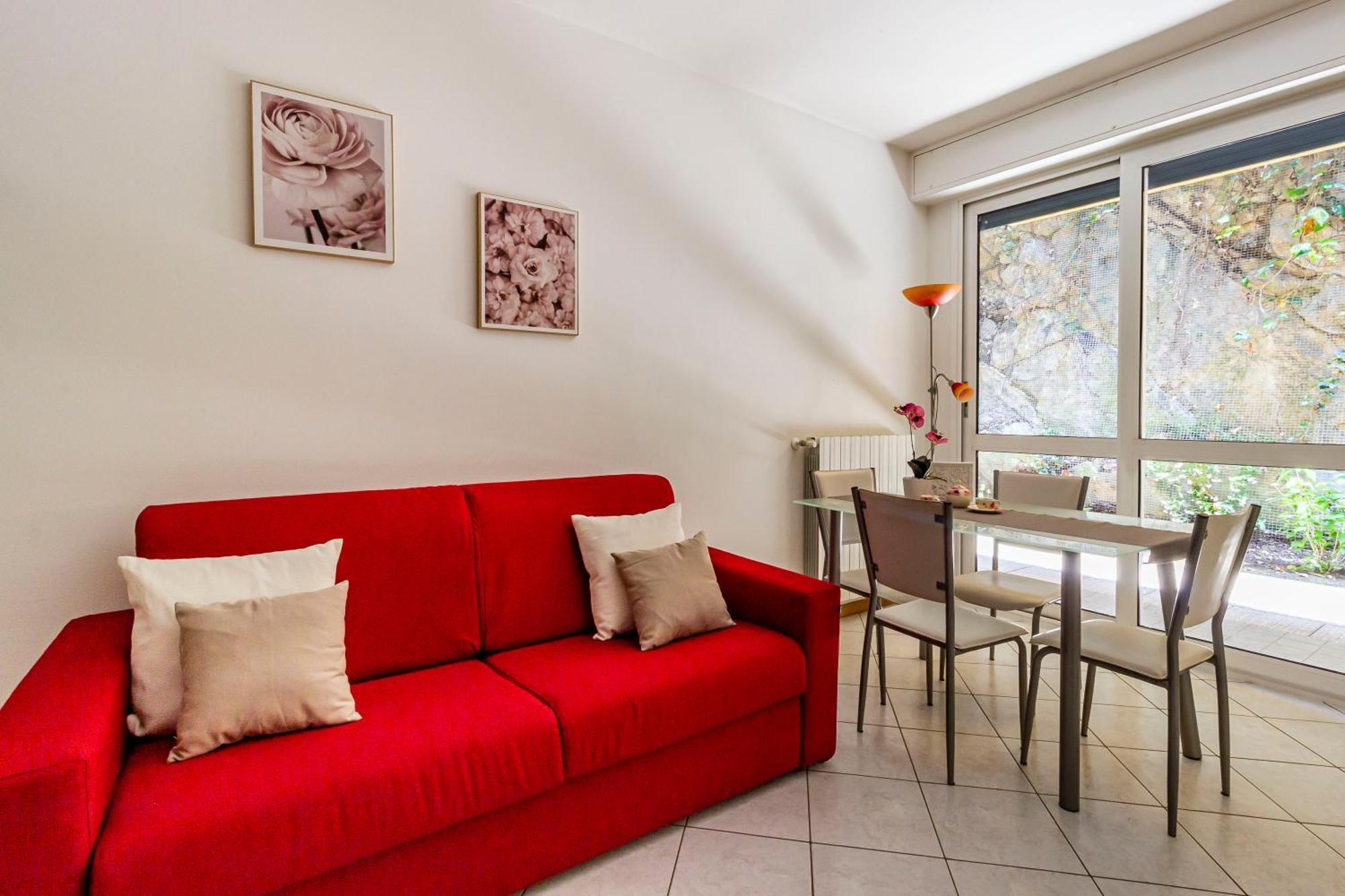 Private Garden & Garage - Self Check-In & Remote Access Apartment Como Ngoại thất bức ảnh