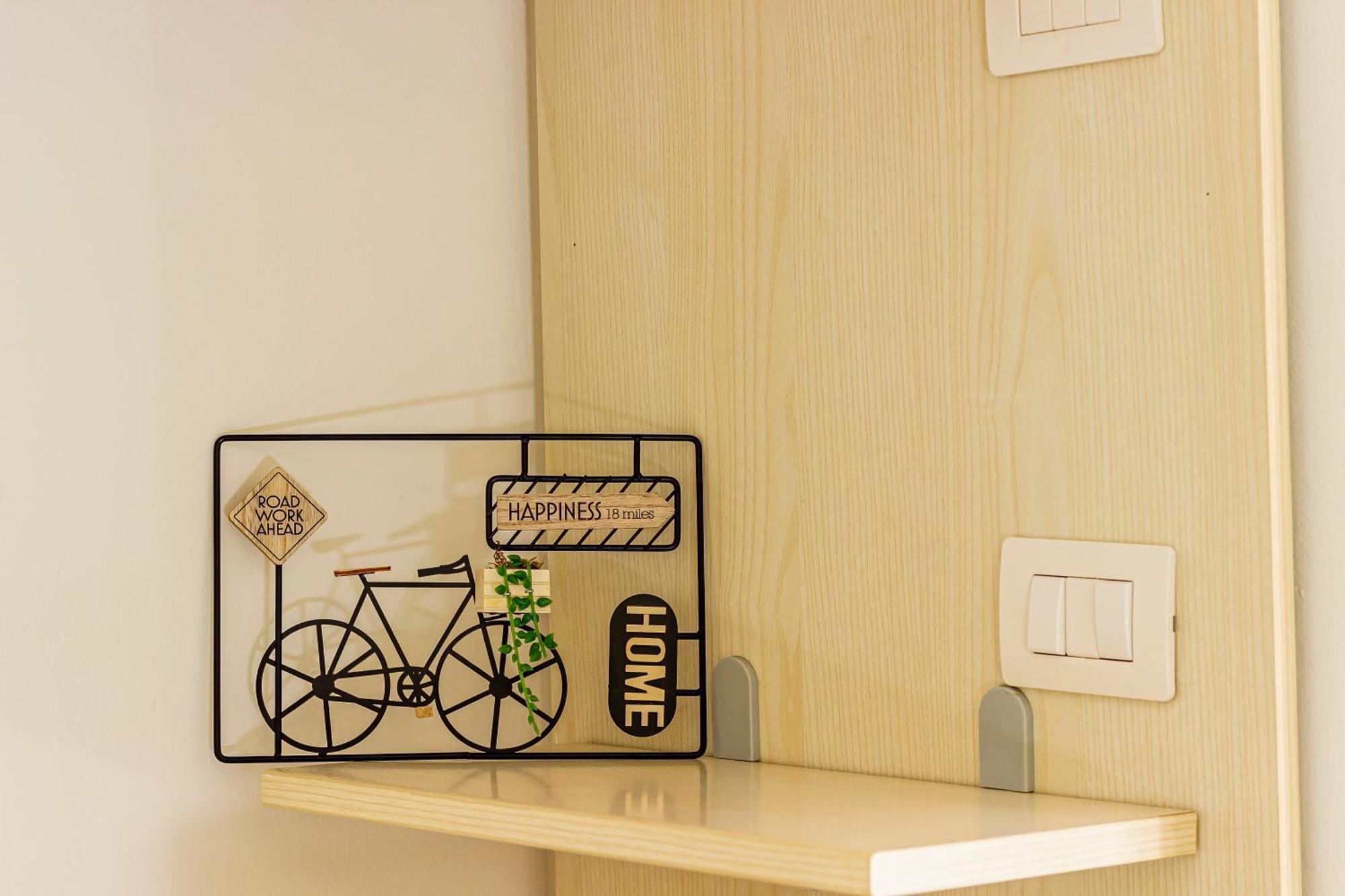 Private Garden & Garage - Self Check-In & Remote Access Apartment Como Ngoại thất bức ảnh